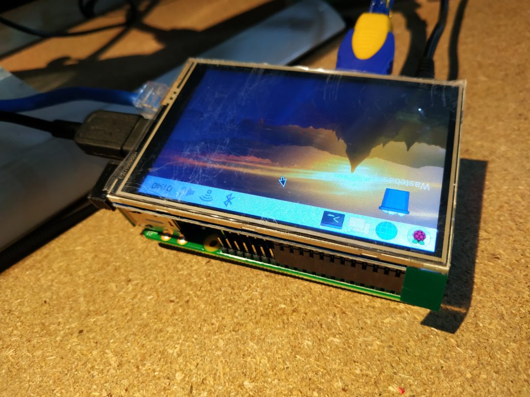 Testing a Touchscreen LCD for Raspberry Pi | Circuitrocks