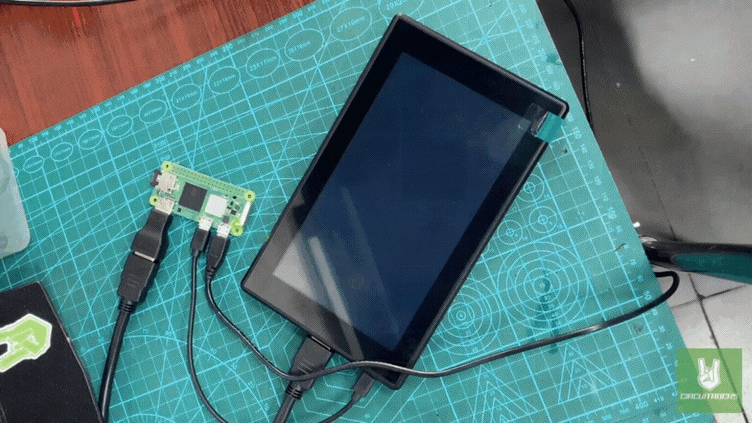 Raspberry Pi Zero 2 W with 7